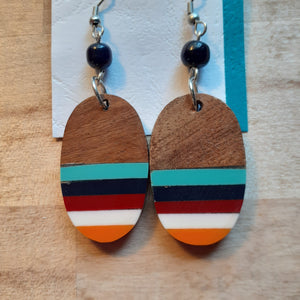 Oval Resin and Wood Earrings - Multicolour - Luvit!
