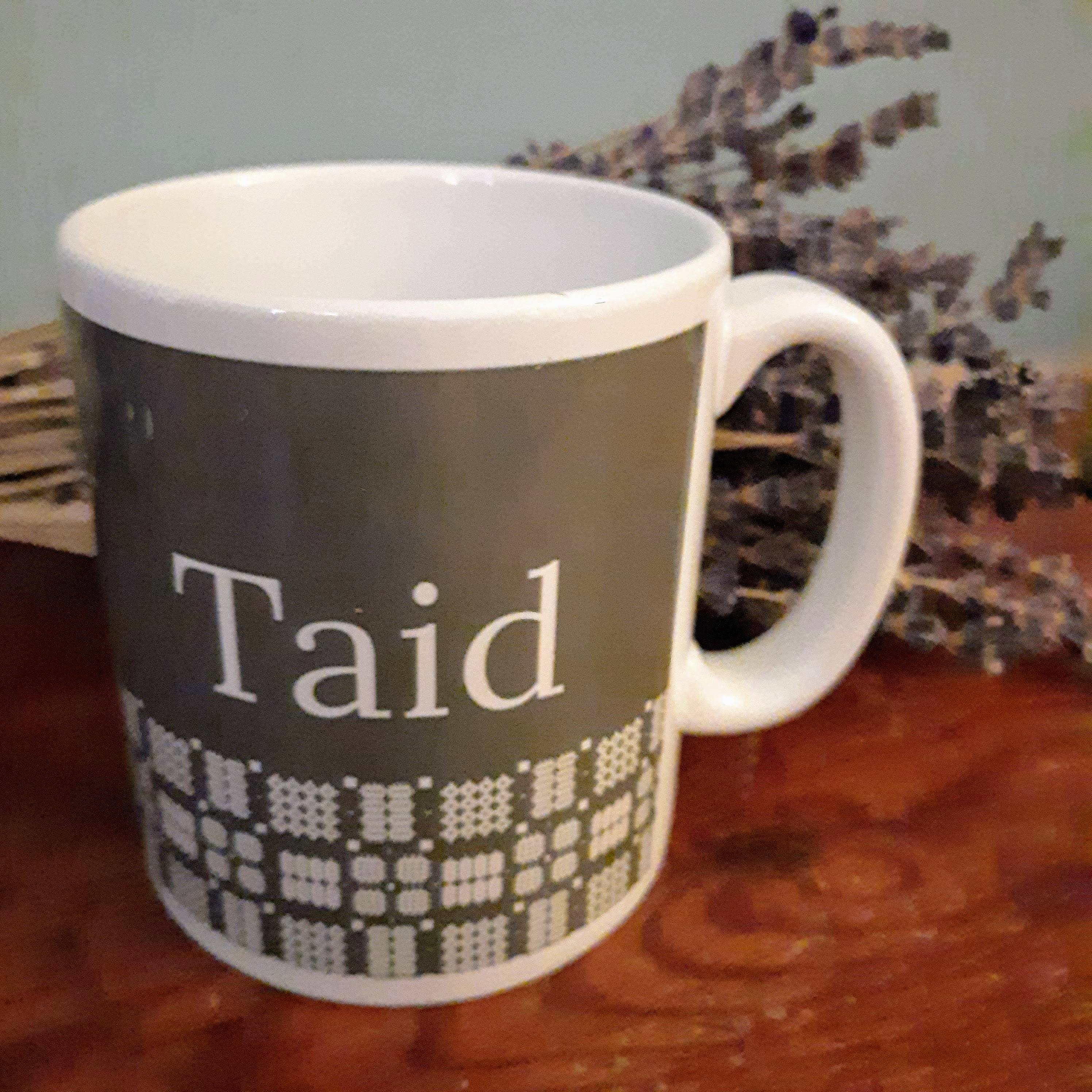 Taid  Mug - Welsh Tapestry design