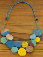 Load image into Gallery viewer, Contemporary Mixed Resin &amp; Wood Disc Collar Necklace - Luvit!
