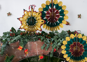 Hedgerow Recycled Paper Garland 3 metres - Luvit!