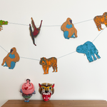 Load image into Gallery viewer, Jungle Animal Paper Garland
